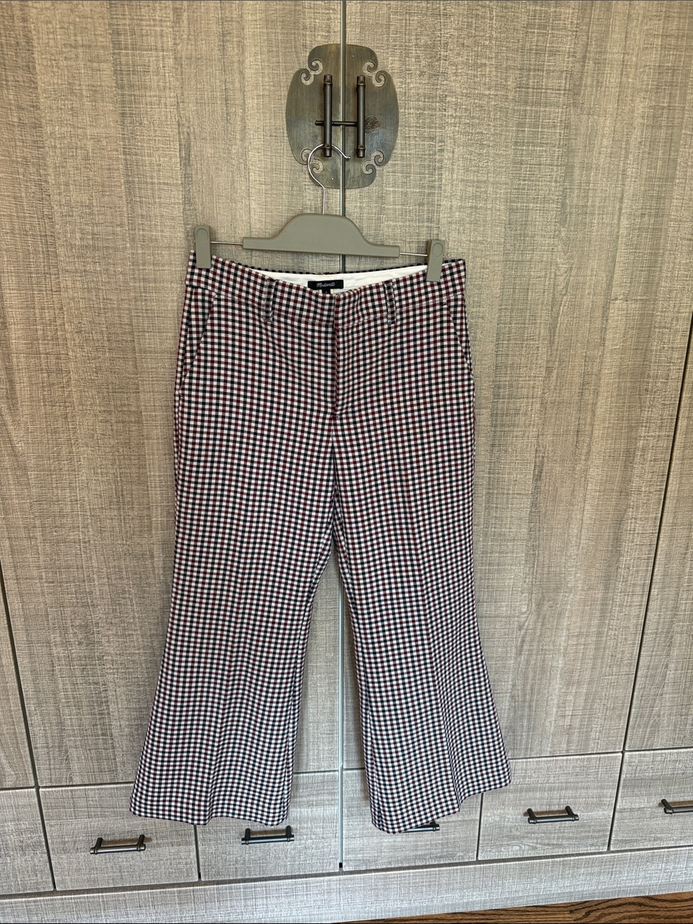 Madewell Kick Out Crop Pants in Stretch Twill